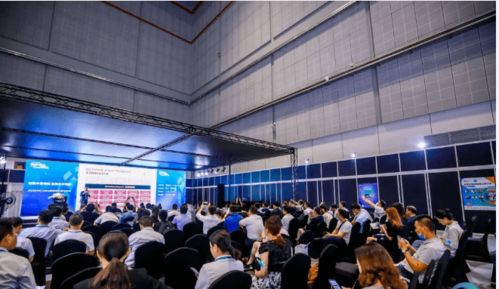 豫清協組織會員單位赴滬觀展學習，以新技術新理念賦能清潔行業高質量發展